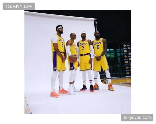 总决赛媒体日，双方主帅表示“毫无保留”